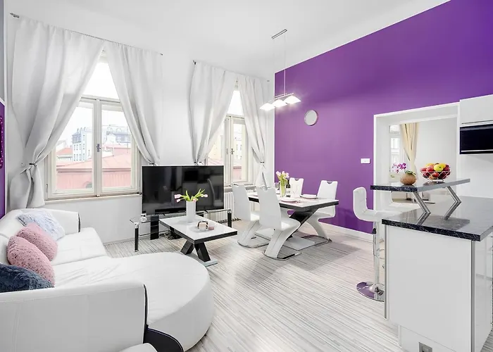 Luxury 3Kk Apt W/2Kingbeds 65”Tv,Next Wenceslas Sq