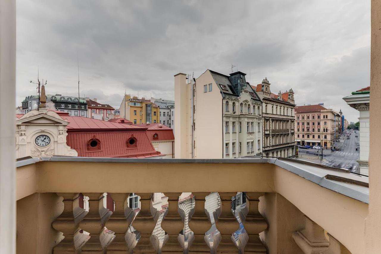 Apartment Luxury 3kk W/2kingbeds 65”tv,next Wenceslas Sq *