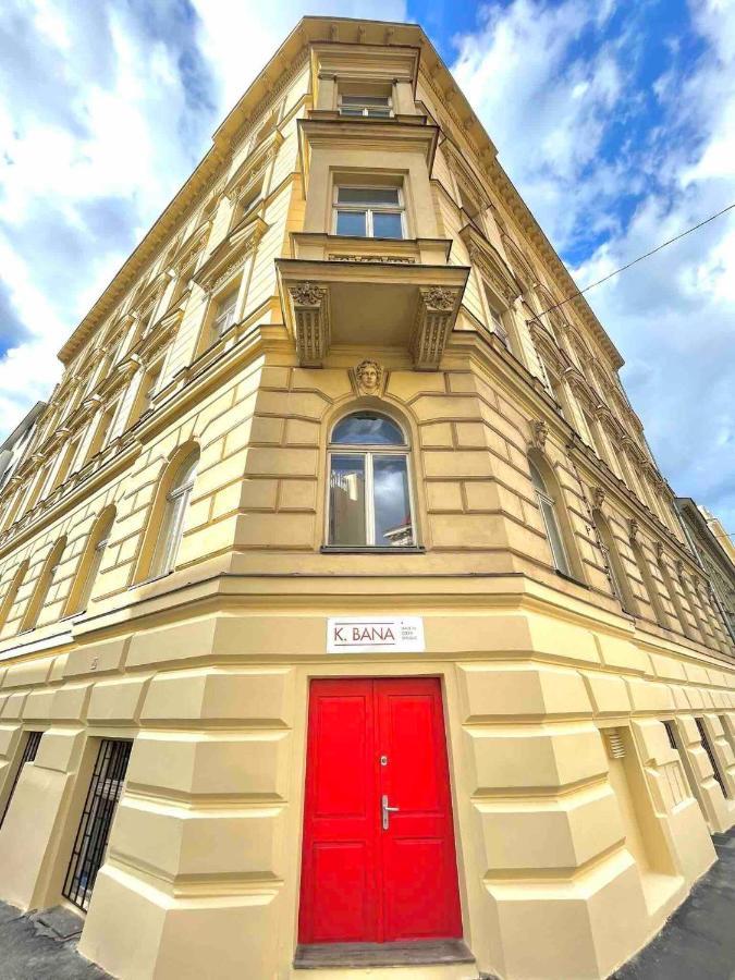 Luxury 3kk W/2kingbeds 65”tv,next Wenceslas Sq *