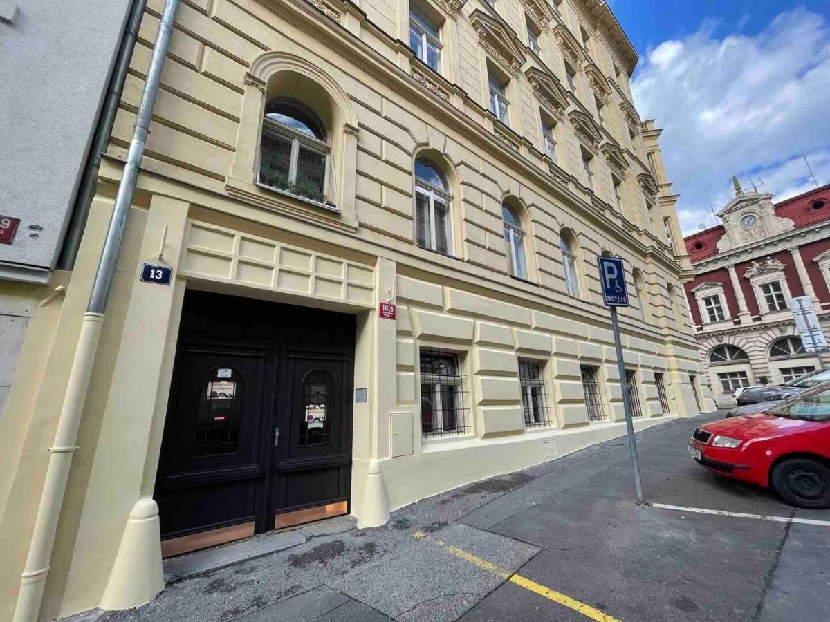 Luxury 3kk W/2kingbeds 65”tv,next Wenceslas Sq Appartement Praag